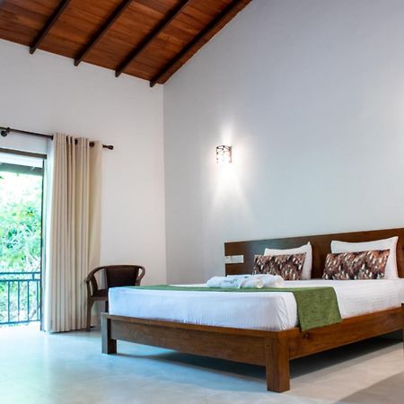 Tropicara Resort Sigiriya Luaran gambar