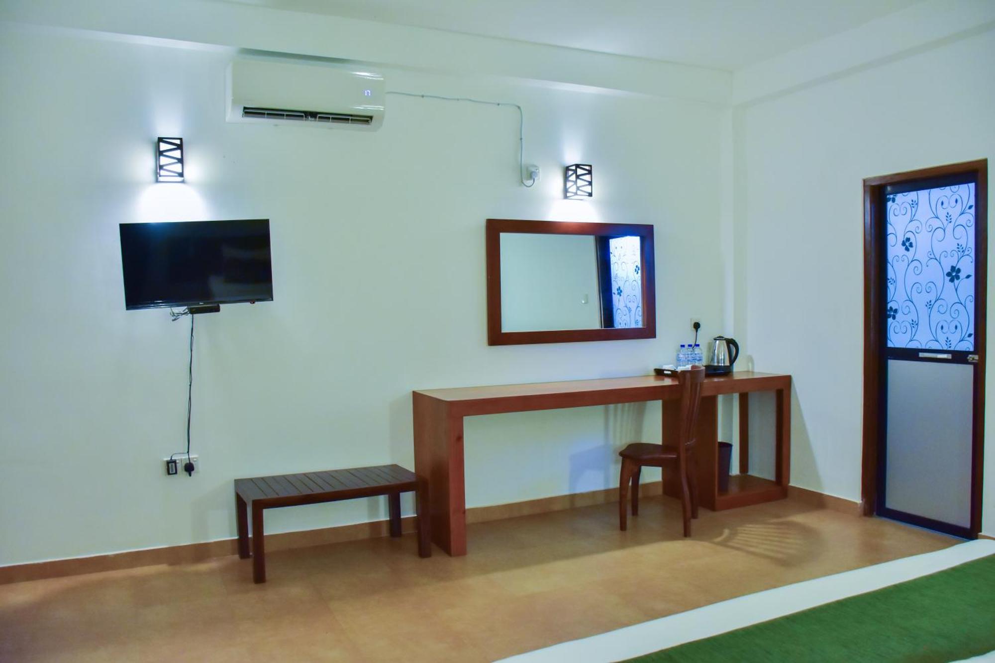Tropicara Resort Sigiriya Luaran gambar